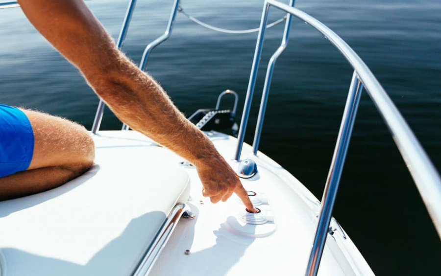 Sea Ray  Sundancer 265 фото 1.8