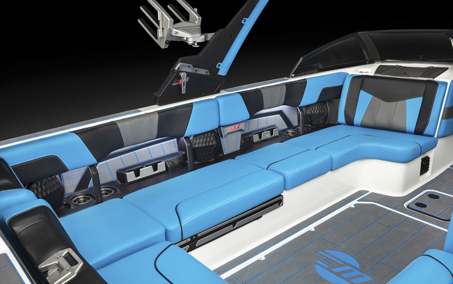 Malibu 24 MXZ фото 2.4