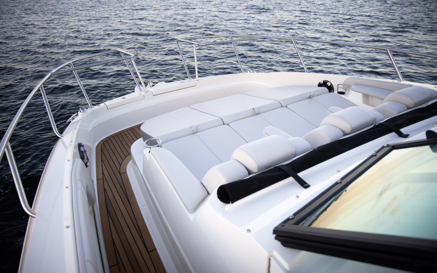 Sea Ray Sundancer 320 Outboard фото 1.7