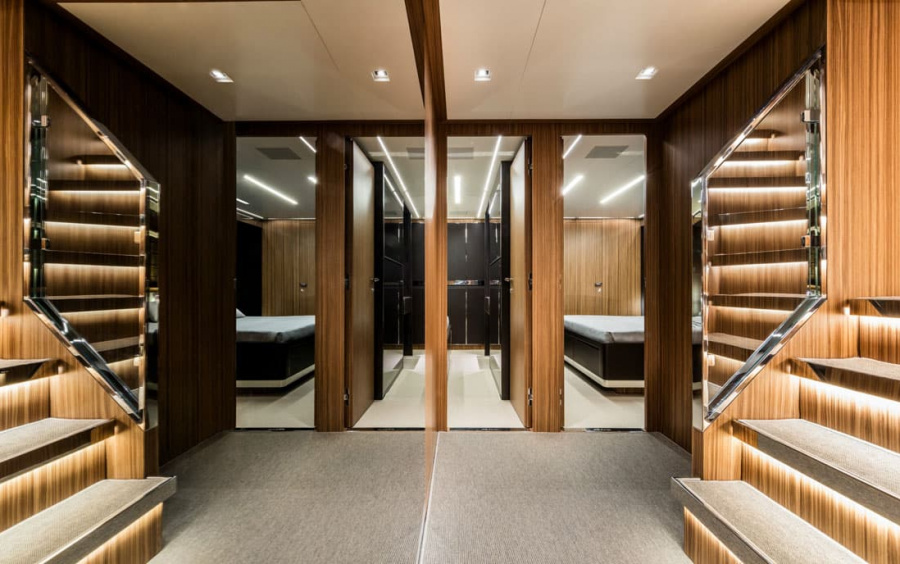 Riva 102' Corsaro Super фото 2.12