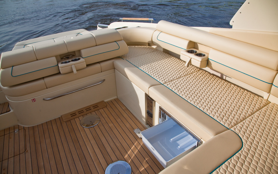 Chris-Craft Launch 35 GT SURF фото 1.5