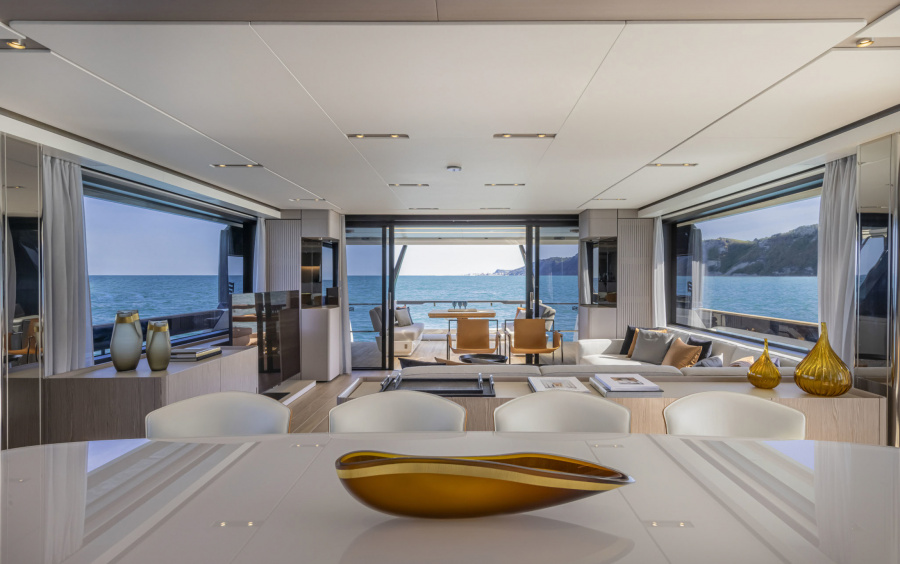 Ferretti Yachts 1000 фото 2.8