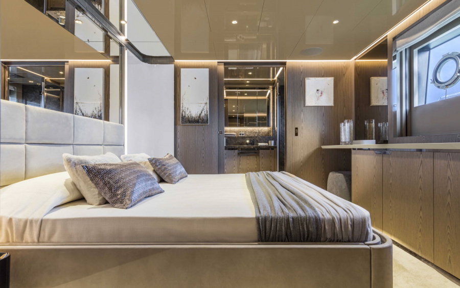 Custom Line Saetta 106 фото 2.4