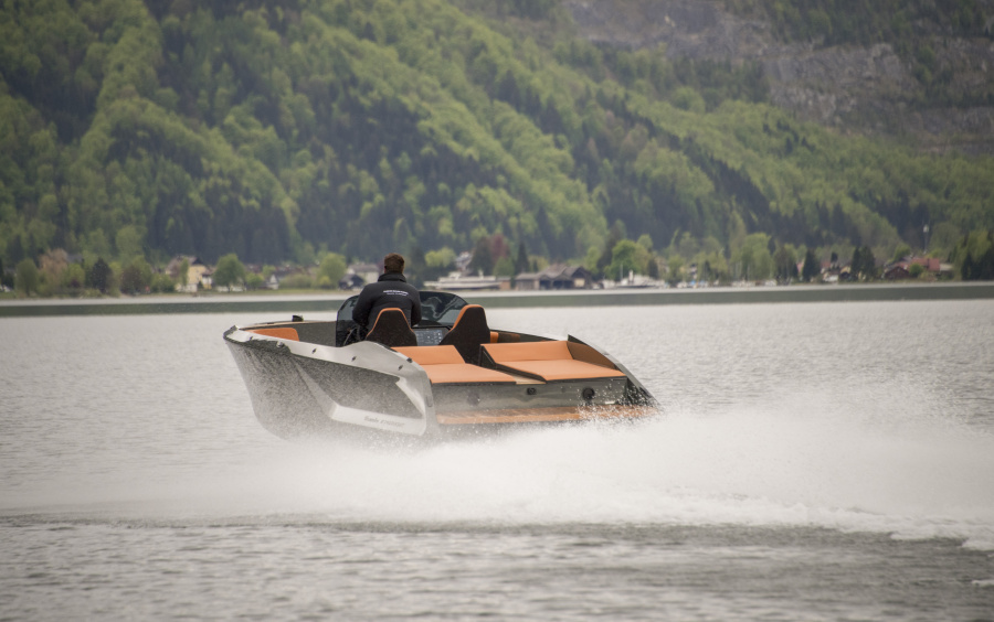 Frauscher X Porsche 850 Fantom Air фото 3.3