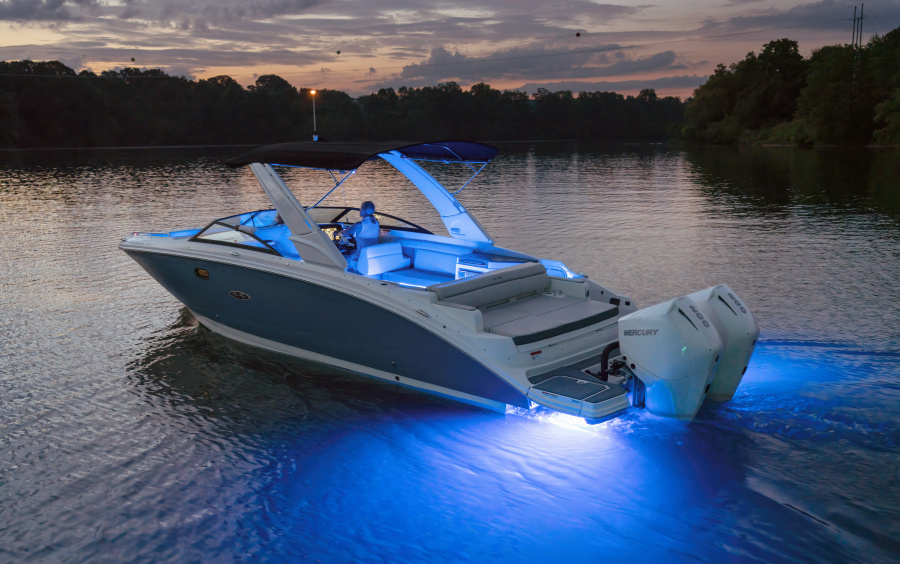 Sea Ray SDX 290 OB (Outboard) фото 1.8