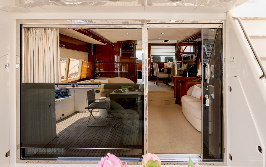 Princess 23M - 2009 фото 2.1