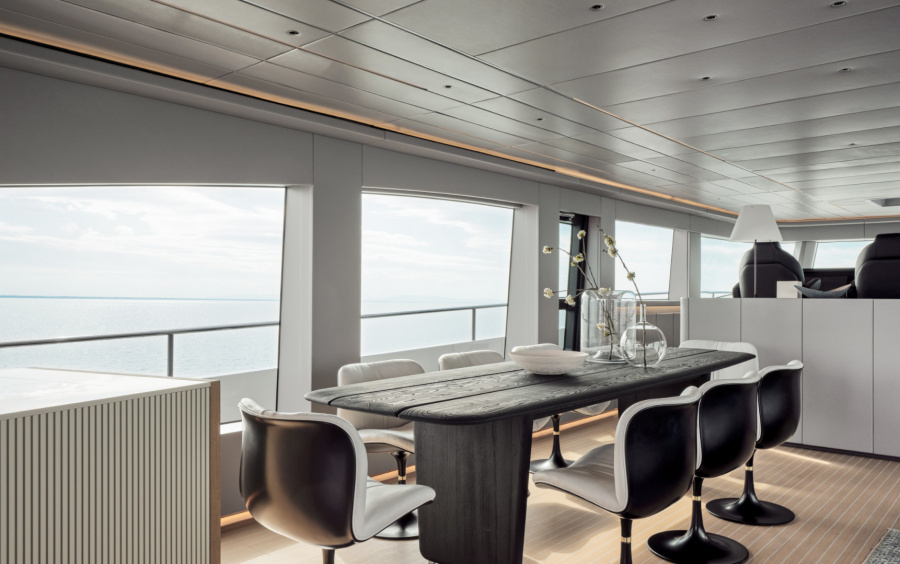 AB Yachts 110 фото 1.10