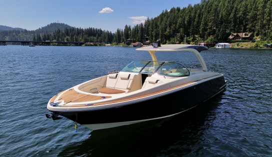 Chris-Craft Launch 35 GT