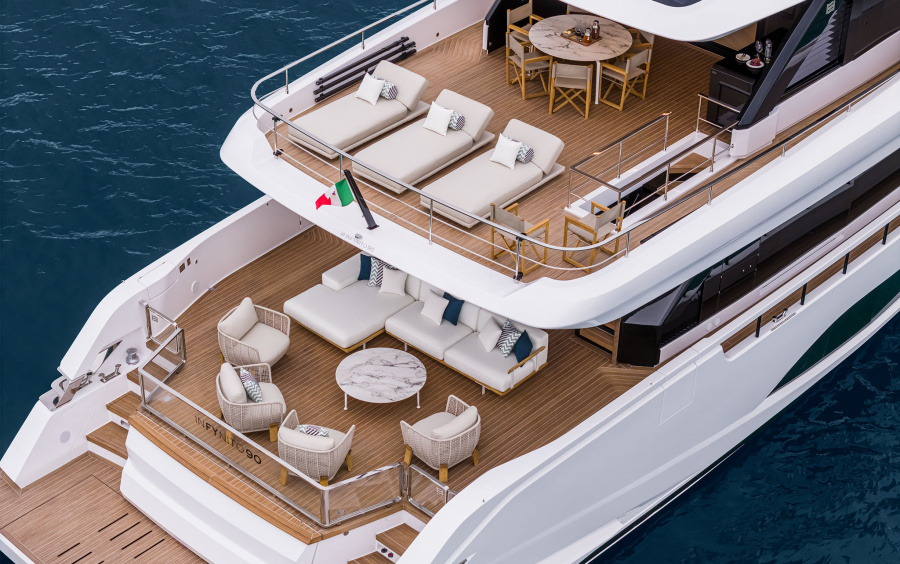 Ferretti Yachts INFYNITO 90 New фото 1.5