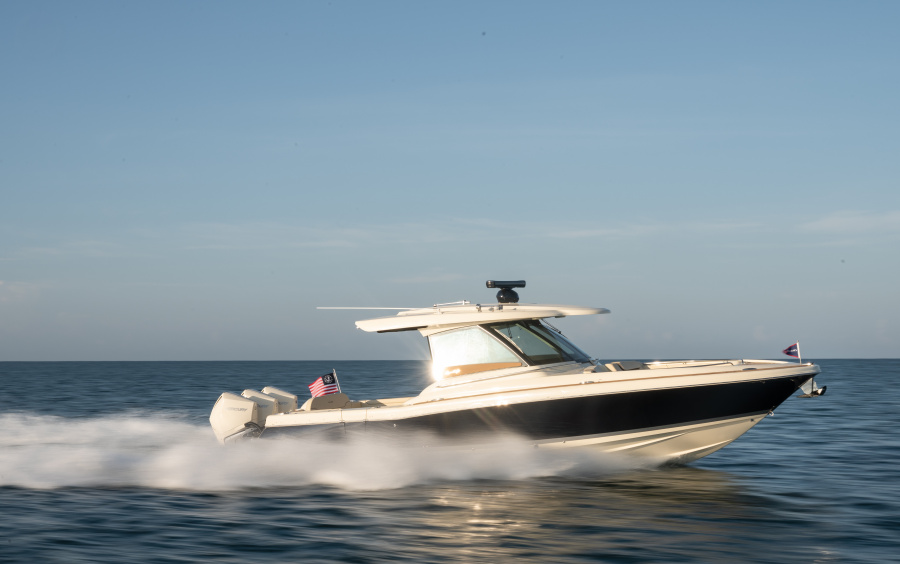 Chris-Craft Calypso 35 фото 1.30