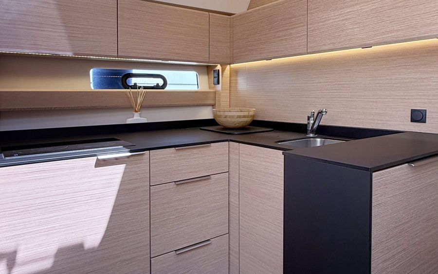 Bavaria 45 HT - 2020 фото 2.6