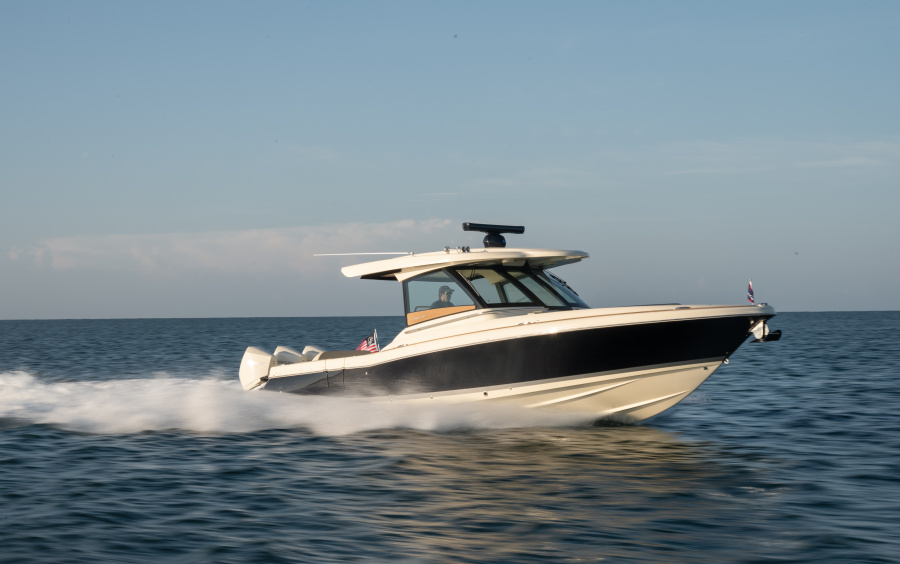 Chris-Craft Calypso 35 фото 1.29