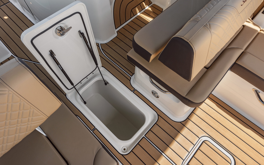 Sea Ray SDX 270/3693 фото 1.3