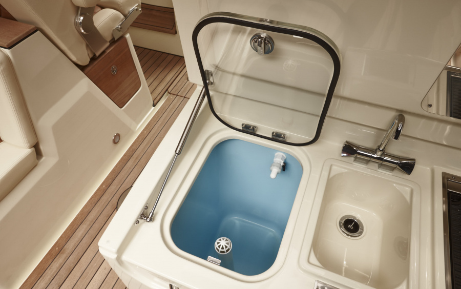 Chris-Craft Calypso 28 фото 2.6