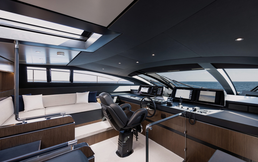 Riva 102' Corsaro Super фото 2.1