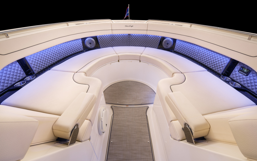 Chris-Craft Calypso 35 фото 1.9