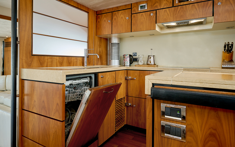 Fairline Squadron 78 - 2012 фото 2.24