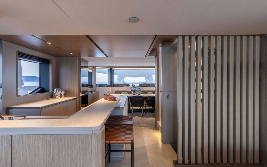 Ferretti Yachts INFYNITO 90 #11 фото 2.17