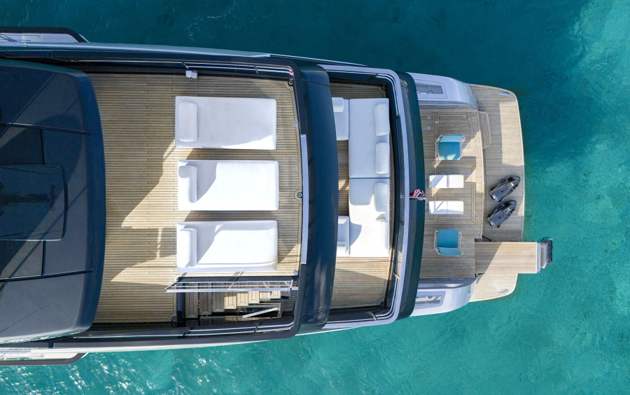 Riva 130 Bellisima фото 1.12