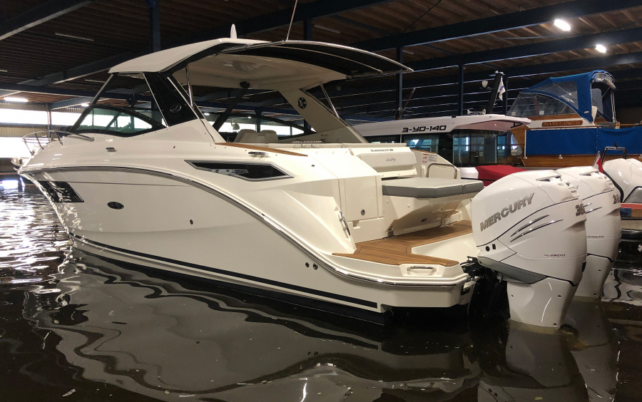 Sea Ray Sundancer 320 Outboard фото 1.3