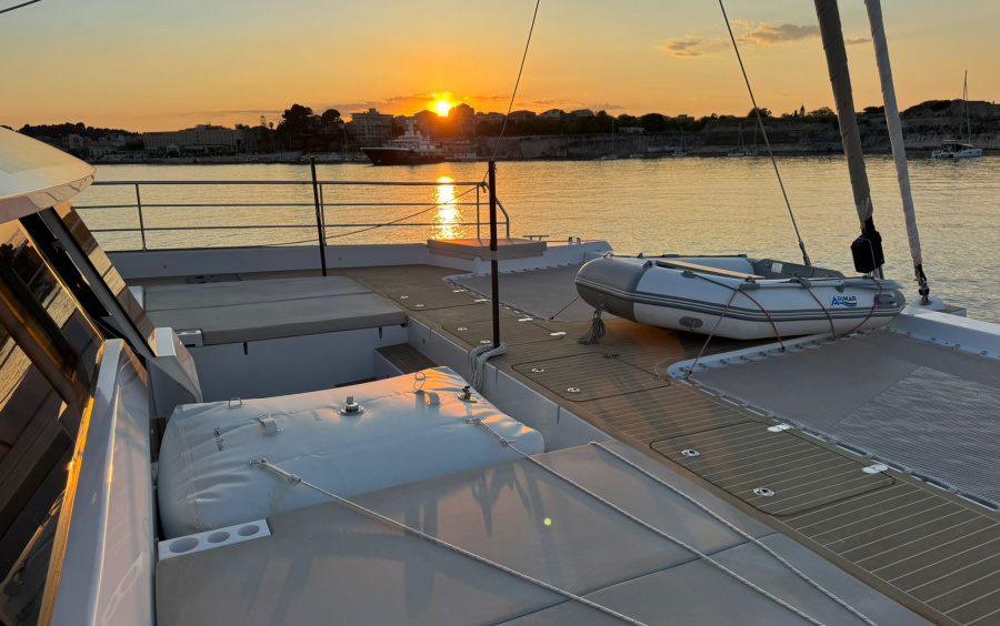 Sunreef 60 Sailing Catamaran фото 1.10