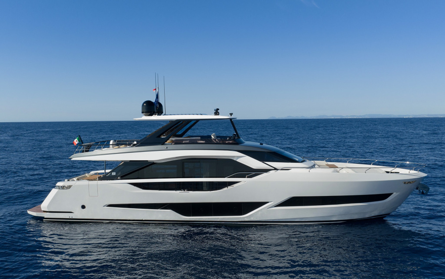 Ferretti Yachts 800 фото 1.3