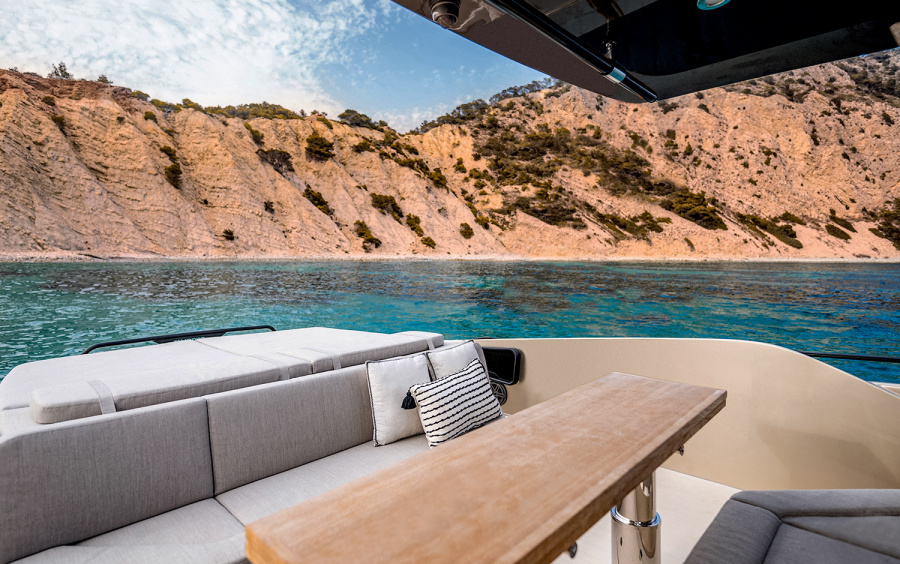 SACS Rebel 47 фото 1.9