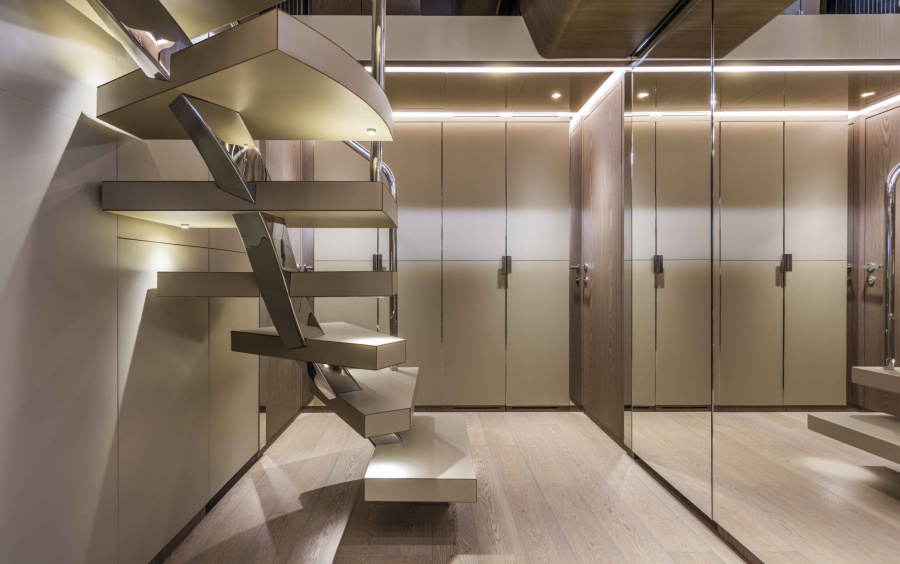 Custom Line Saetta 106 фото 2.1