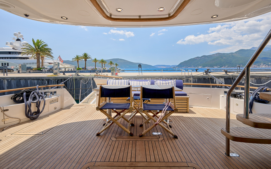 Fairline Squadron 78 - 2012 фото 2.12