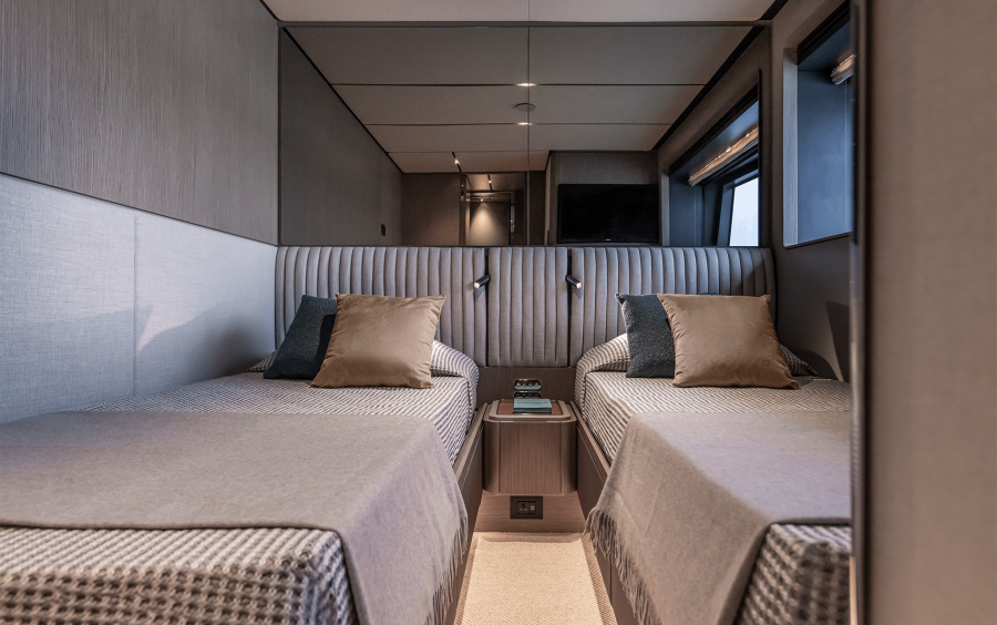 Ferretti Yachts INFYNITO 90 #11 фото 2.47