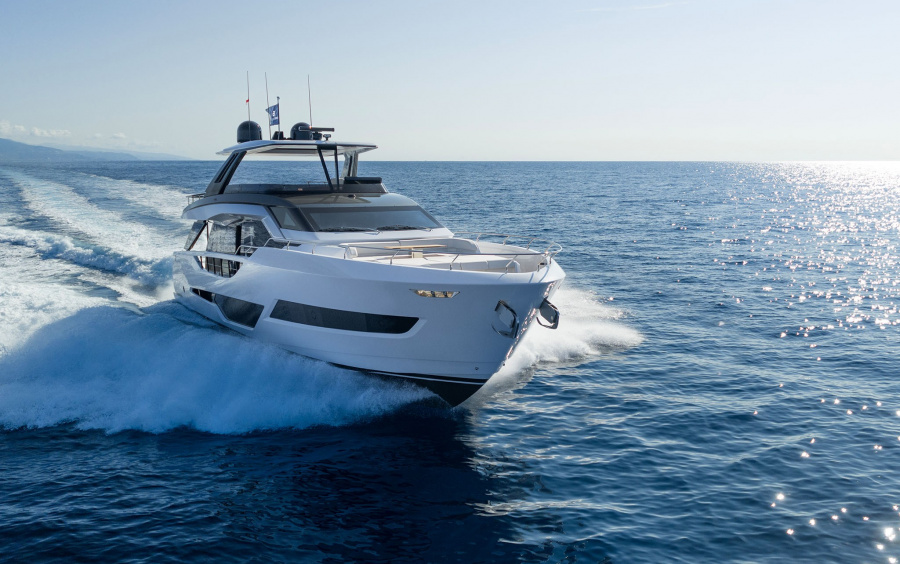 Ferretti Yachts 800 фото 1.7